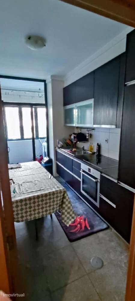 Quarto - localizado em Paranhos Porto - Grande imagem: 3/7