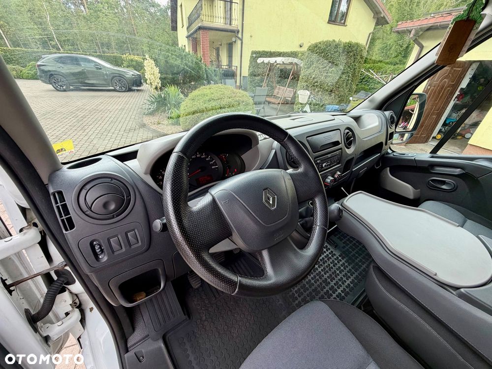Renault Master - 15