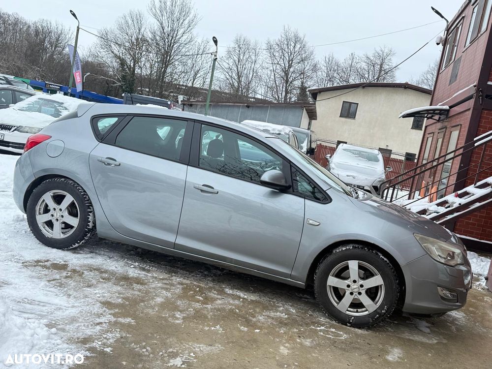 Opel Astra 1.6 Enjoy - 23