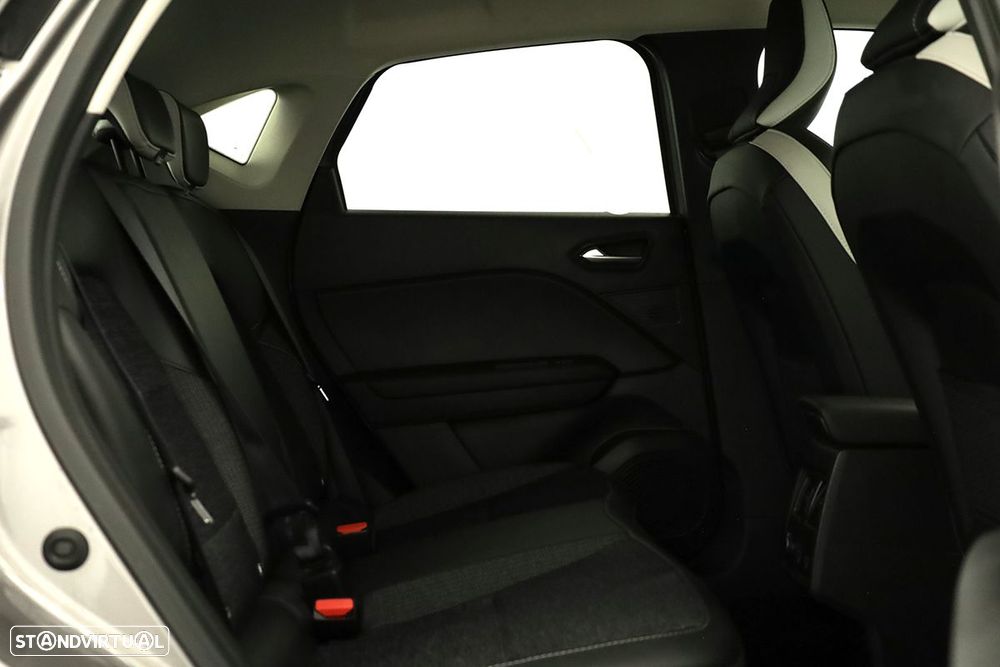 Renault Captur 1.0 TCe Techno Bi-Fuel - 24