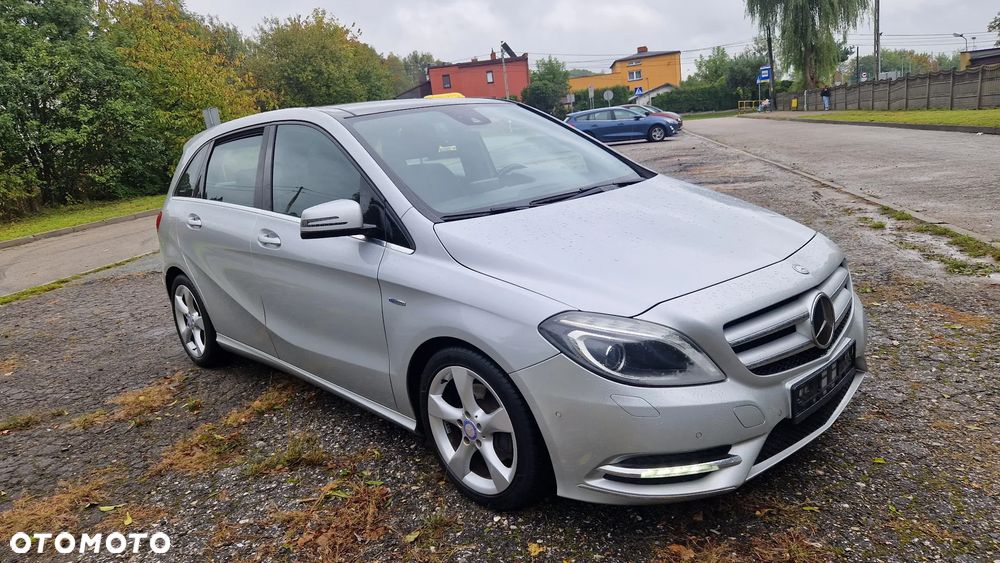 Mercedes-Benz Klasa B 200 CDI (BlueEFFICIENCY) - 3