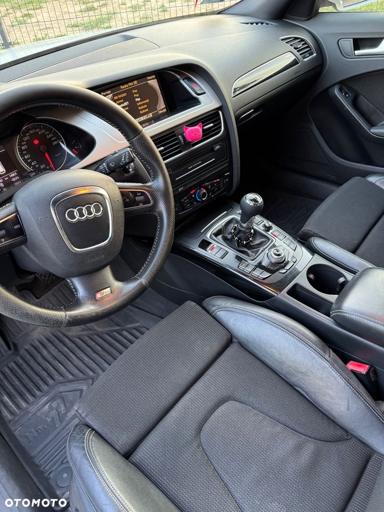 Audi A4 Avant - 12