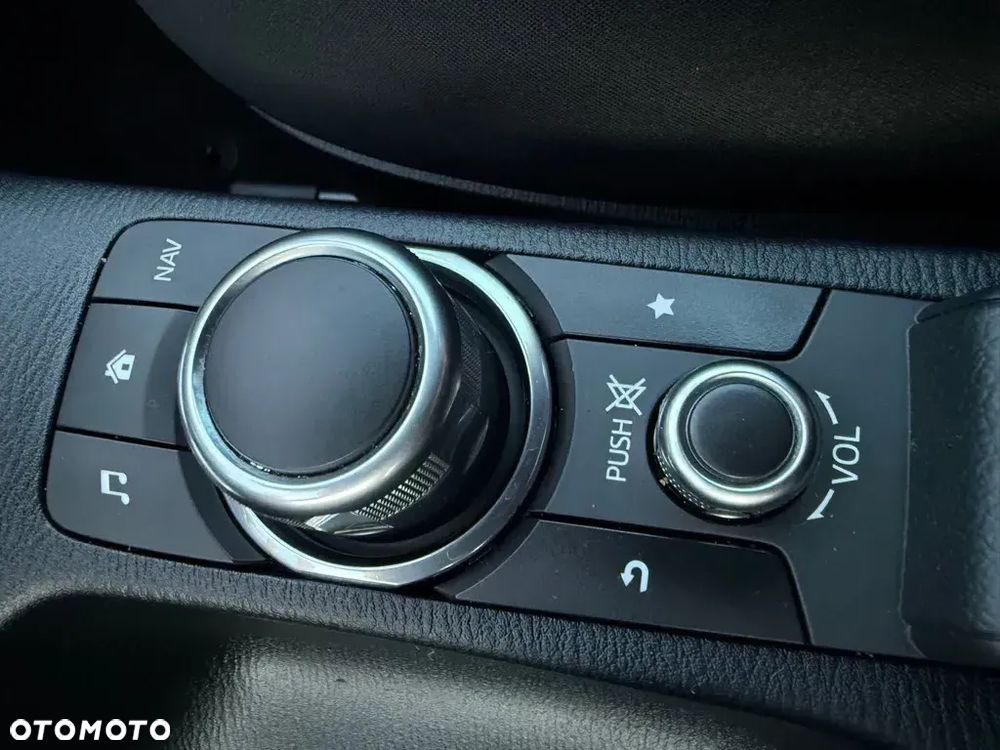 Mazda 2 SKYACTIV-G 90 Exclusive-Line - 24