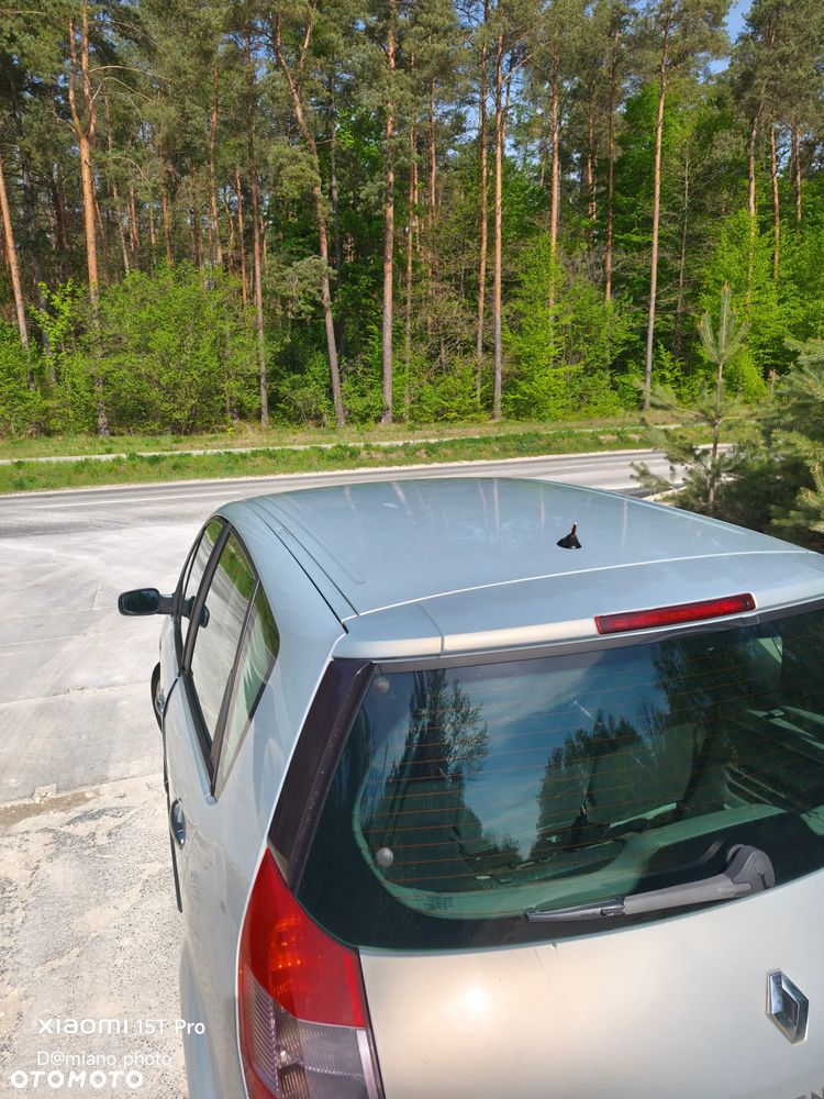 Renault Scenic 1.6 16V Confort Authentique - 7