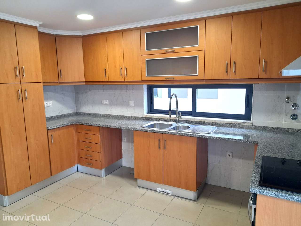 Magnifica Moradia no Centro do Feijó - Grande imagem: 2/15