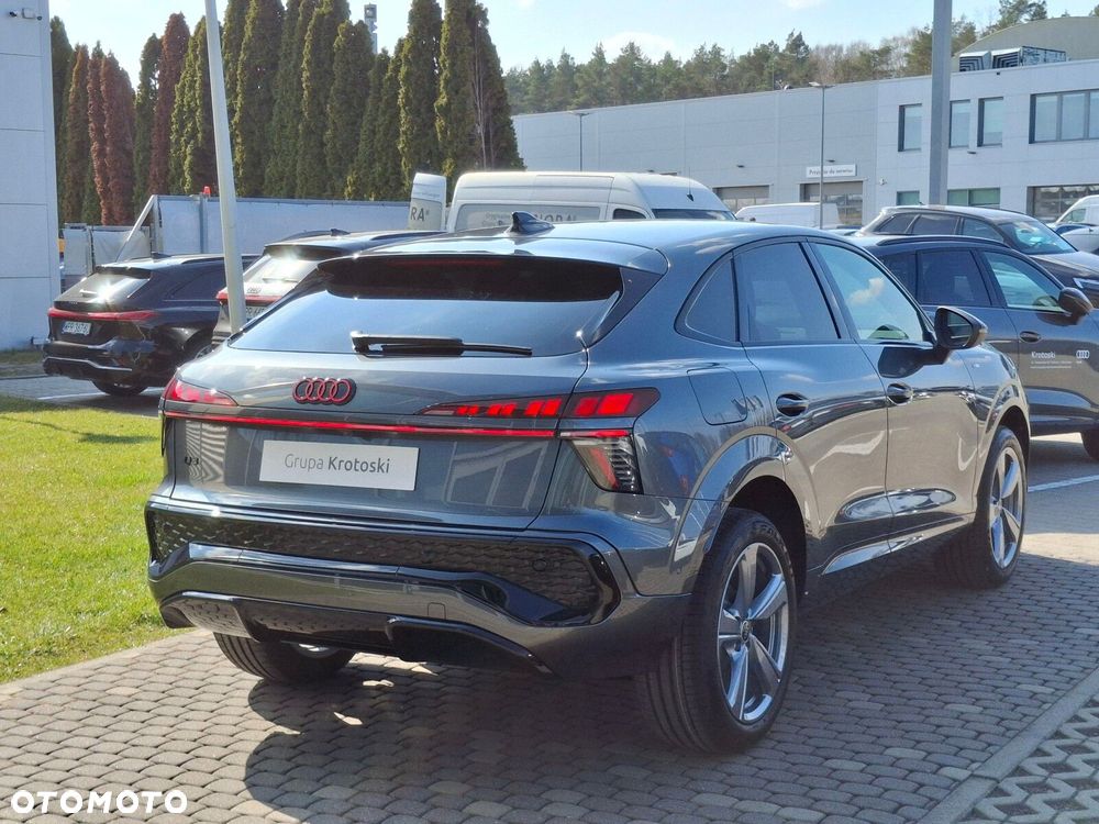 Audi Q3 Sportback - 5