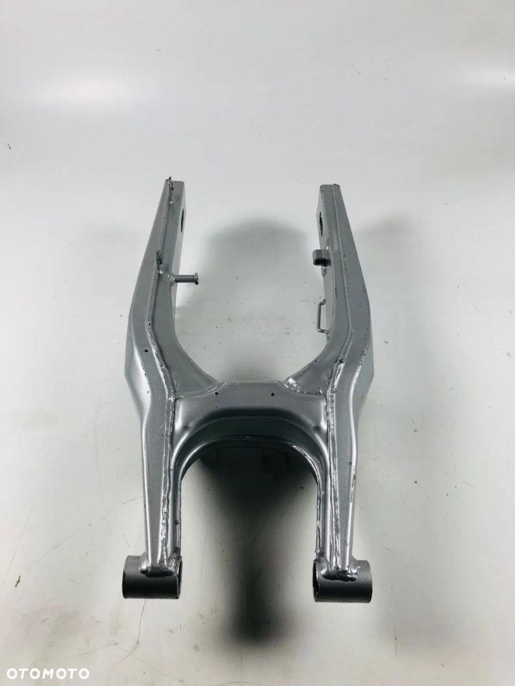 Aprilia Pegaso 650 97-00 Wahacz Tył - 9