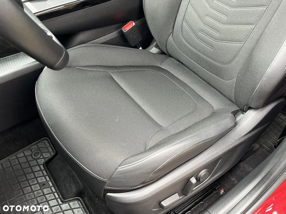 Hyundai Tucson 1.6 T-GDi HEV Executive 2WD - 12