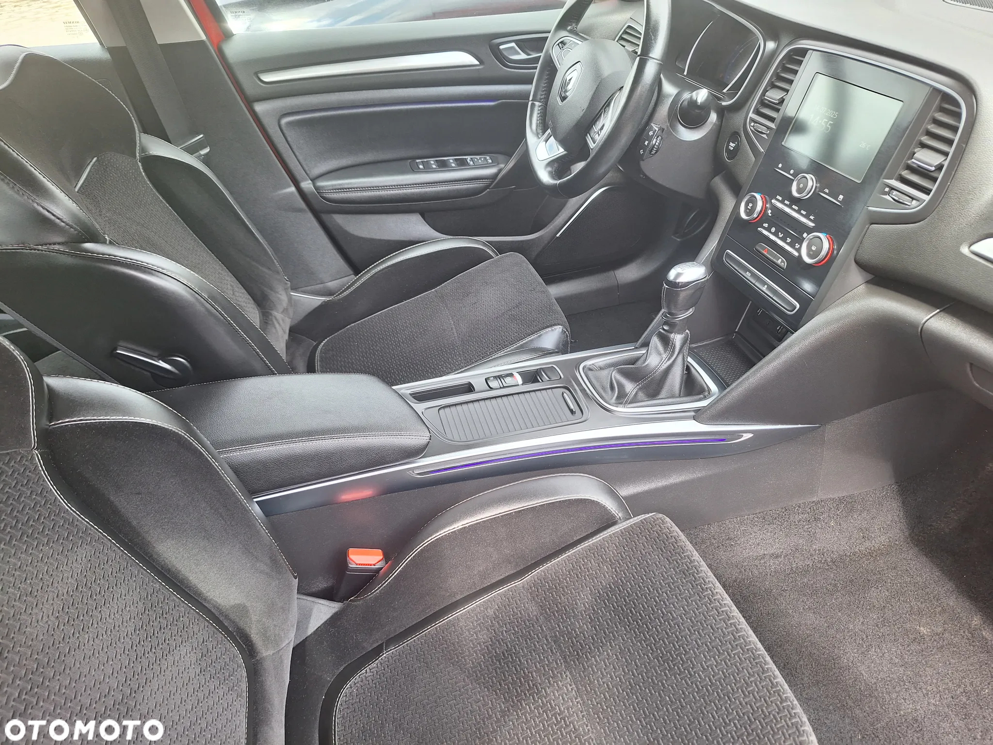 Renault Megane ENERGY TCe 100 INTENS - 19