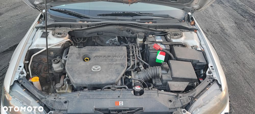 Mazda 6 2.0 Exclusive - 4