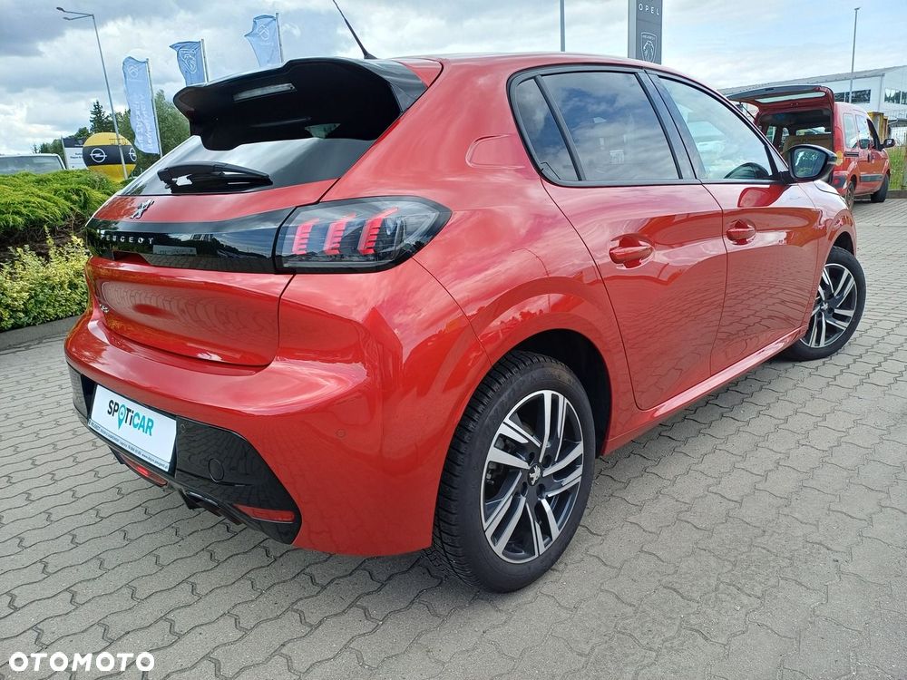 Peugeot 208 - 6