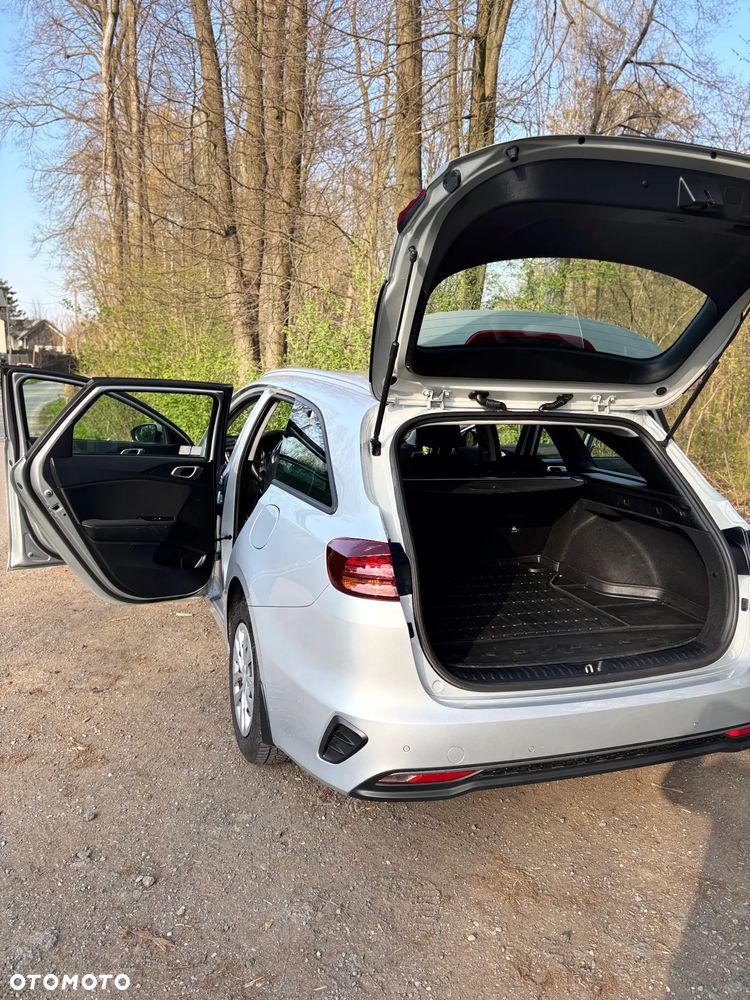 Kia Ceed 1.6 CRDi mHEV L Business Line - 7