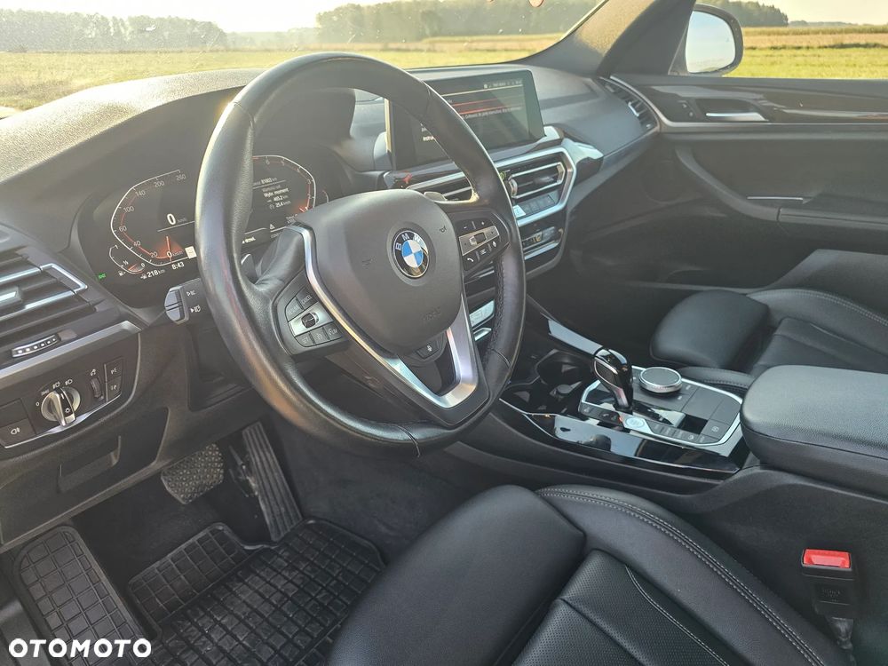 BMW X3 xDrive30i GPF xLine sport - 25