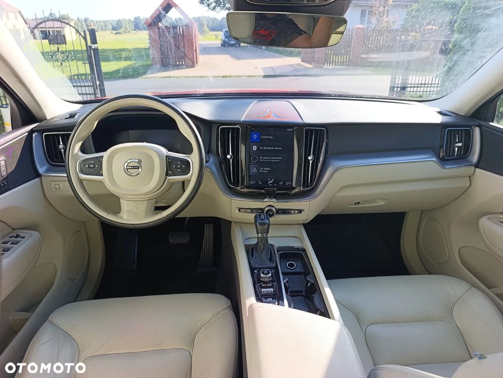 Volvo XC 60 T5 GPF AWD Momentum - 14