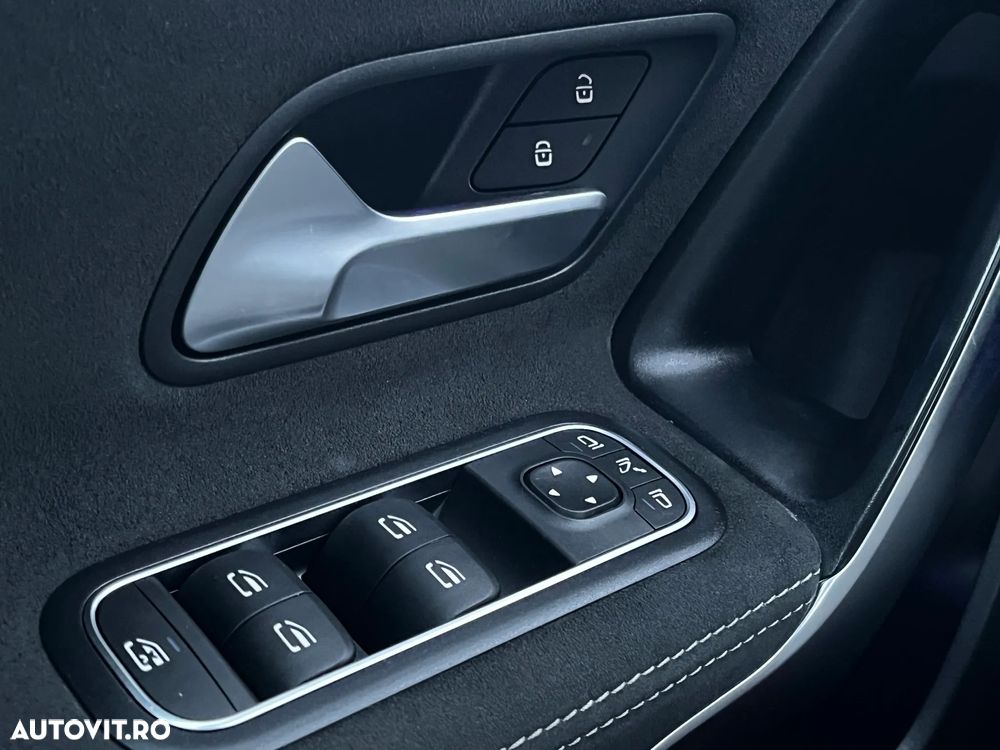 Mercedes-Benz A 250 e 8G-DCT - 22