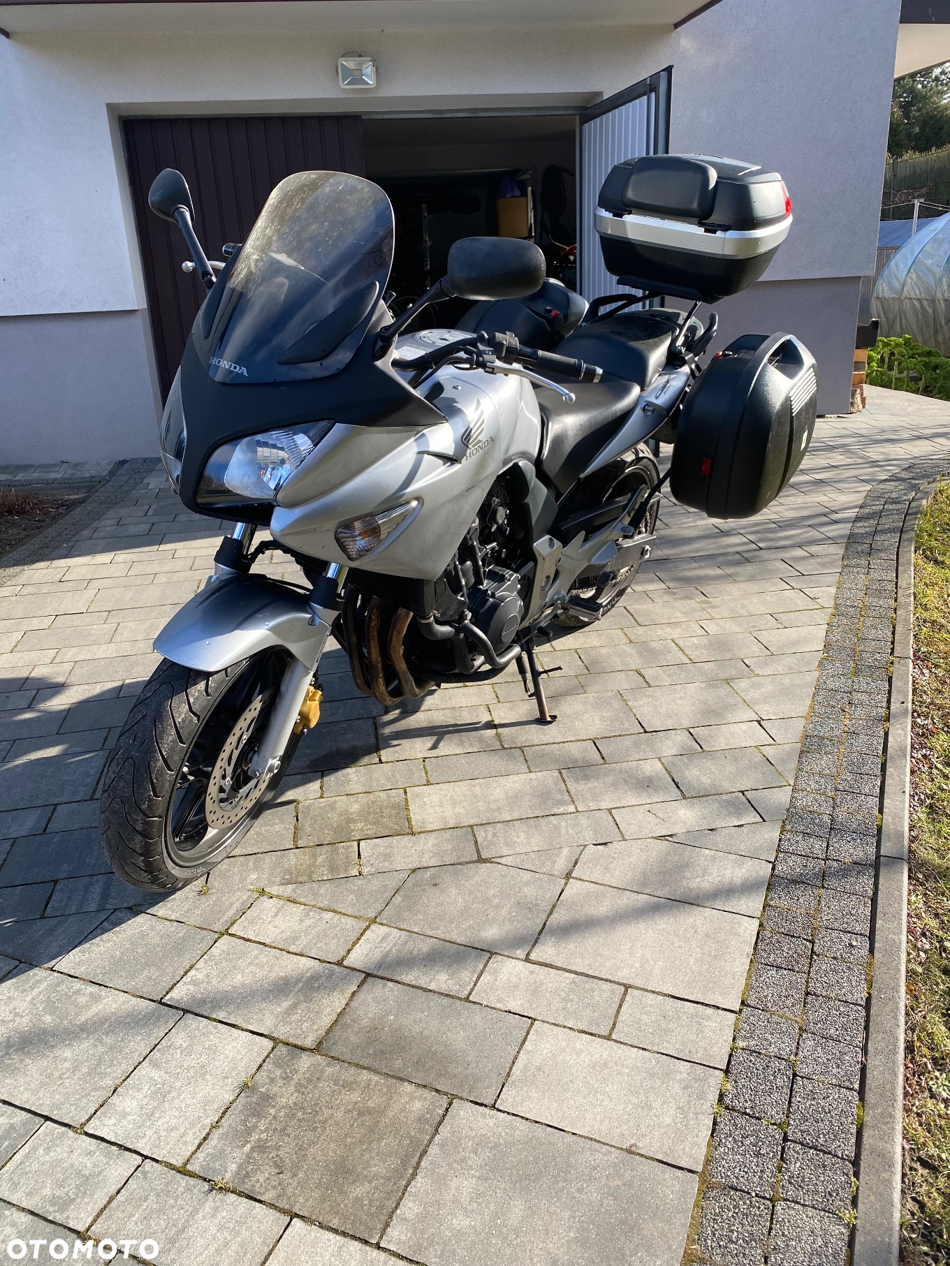 Honda CBF - 7