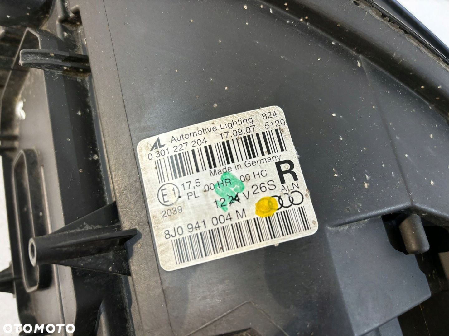 AUDI TT 8J Lampa przednia zwykła R - 14809 - 11