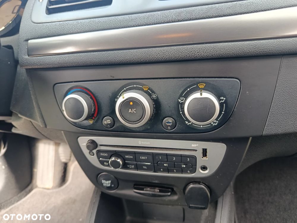Renault Megane 1.6 16V 110 Authentique - 14