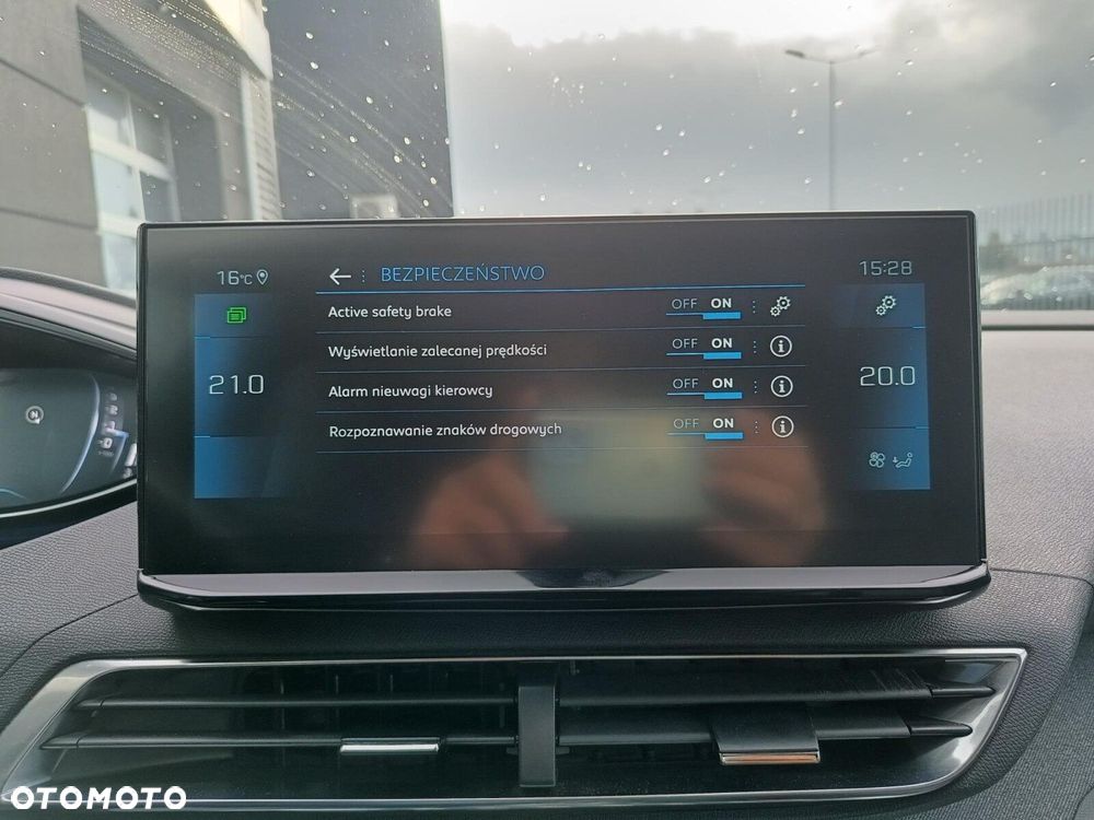 Peugeot 3008 1.5 BlueHDi Allure S&S EAT8 - 35