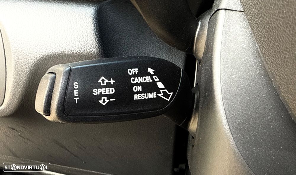 Audi Q3 2.0 TDI quattro S-tronic - 29