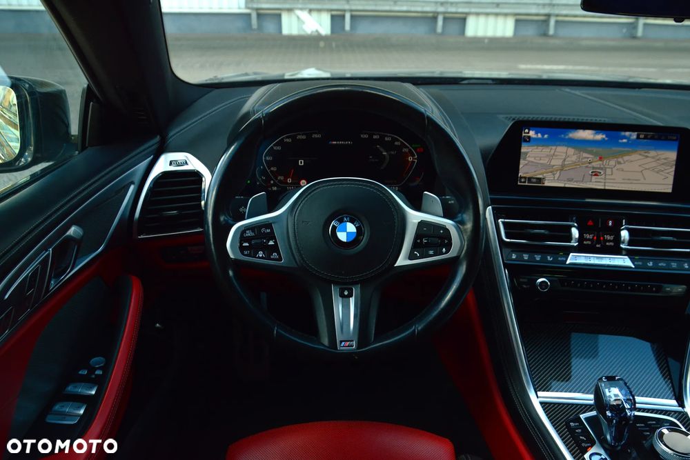 BMW Seria 8 - 25
