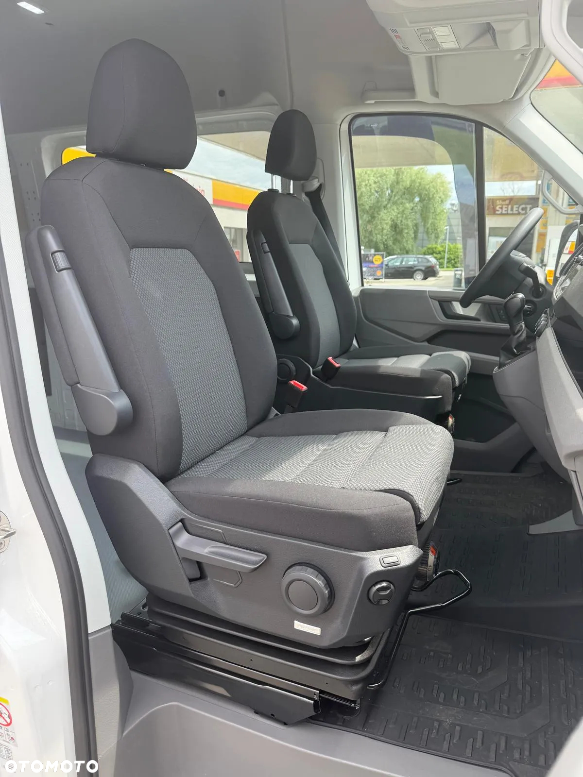 Volkswagen Crafter - 13