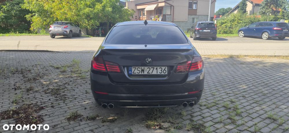 BMW Seria 5 520d - 8