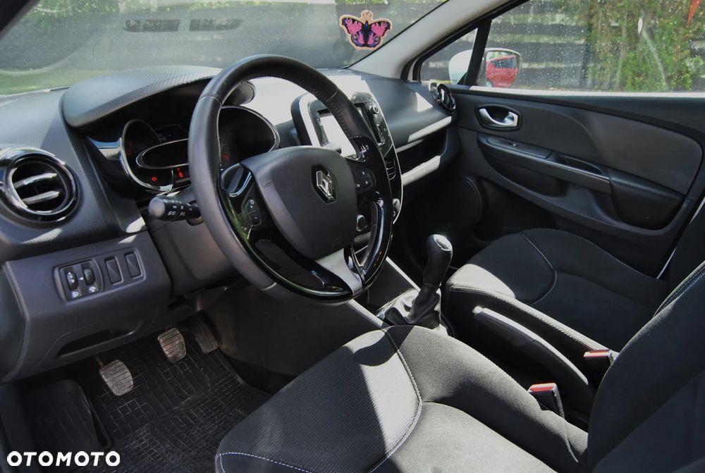 Renault Clio 1.2 16V 75 Life - 5