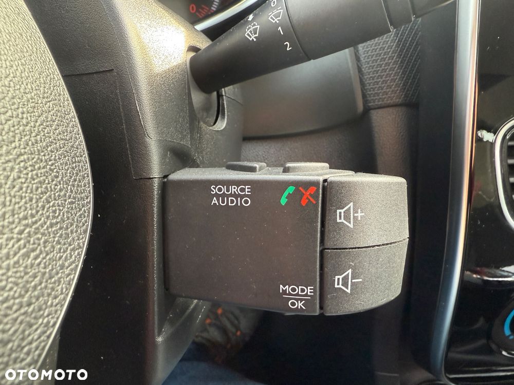 Renault Clio - 15
