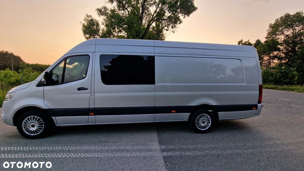 Mercedes-Benz Sprinter - 4