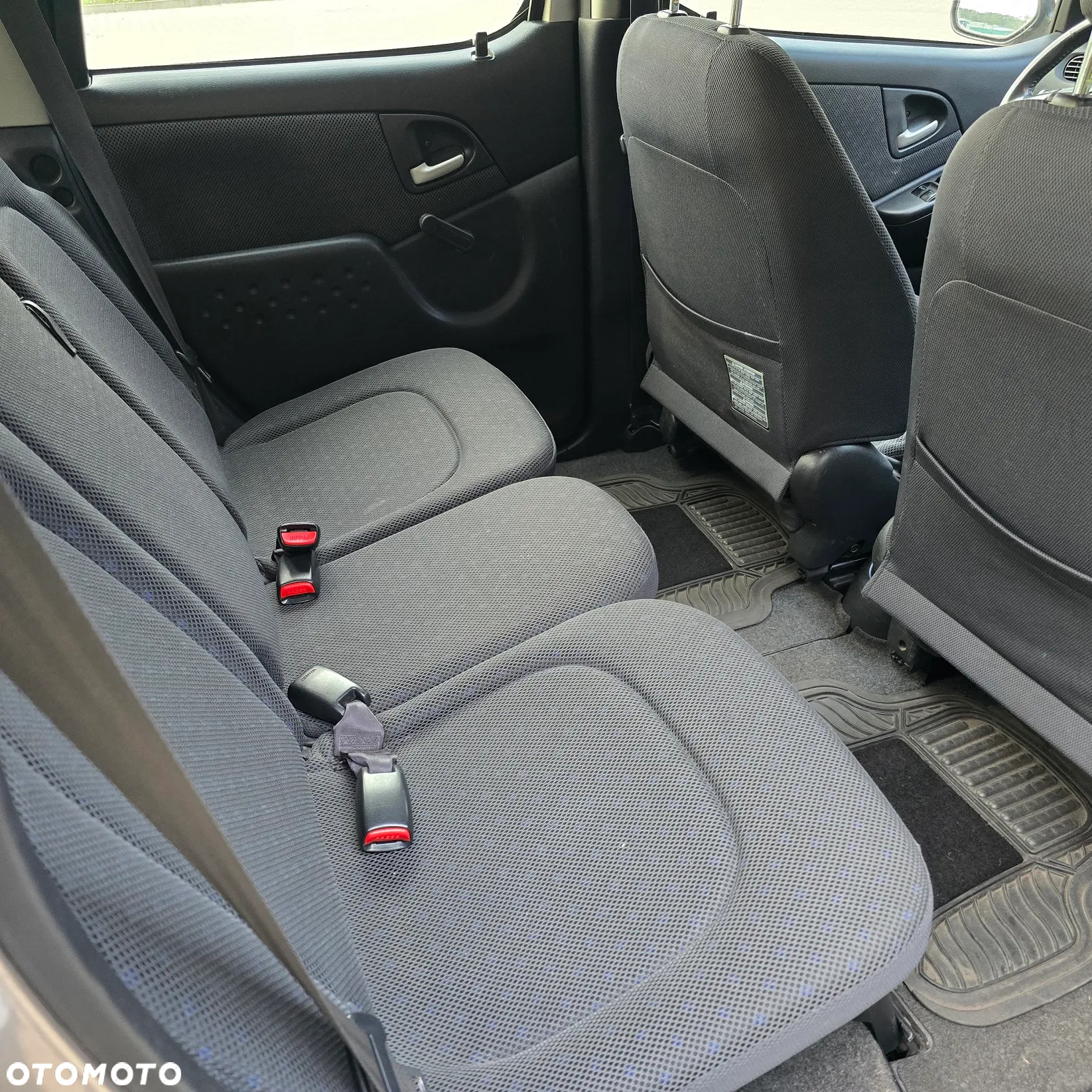 Toyota Yaris Verso 1.3 Sol - 13