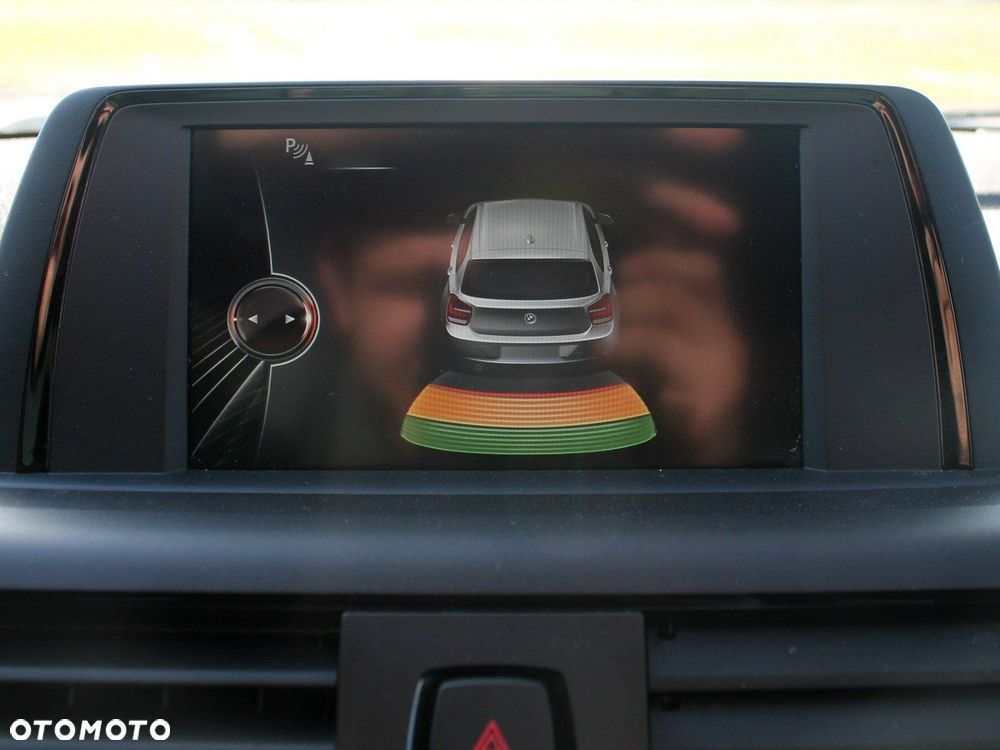 BMW Seria 1 - 24