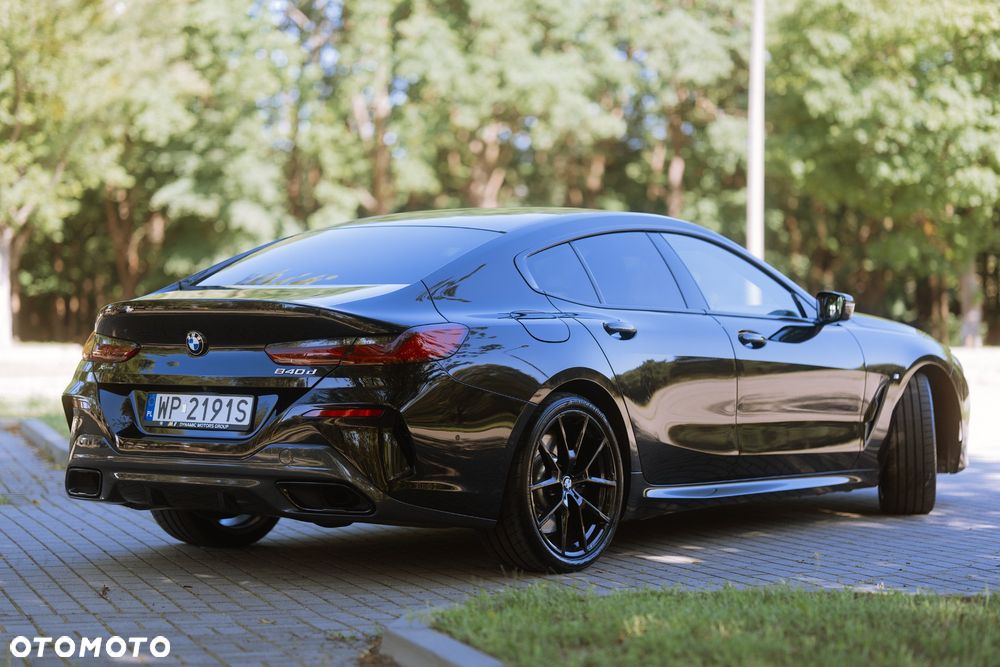 BMW Seria 8 - 3