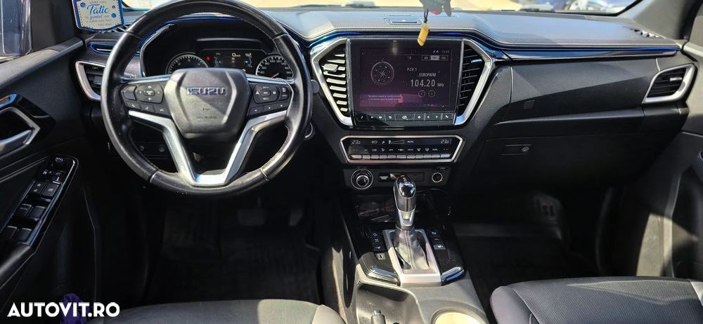 Isuzu D-Max 1.9 DSL 4x4 Double Cab AT Executive - 10