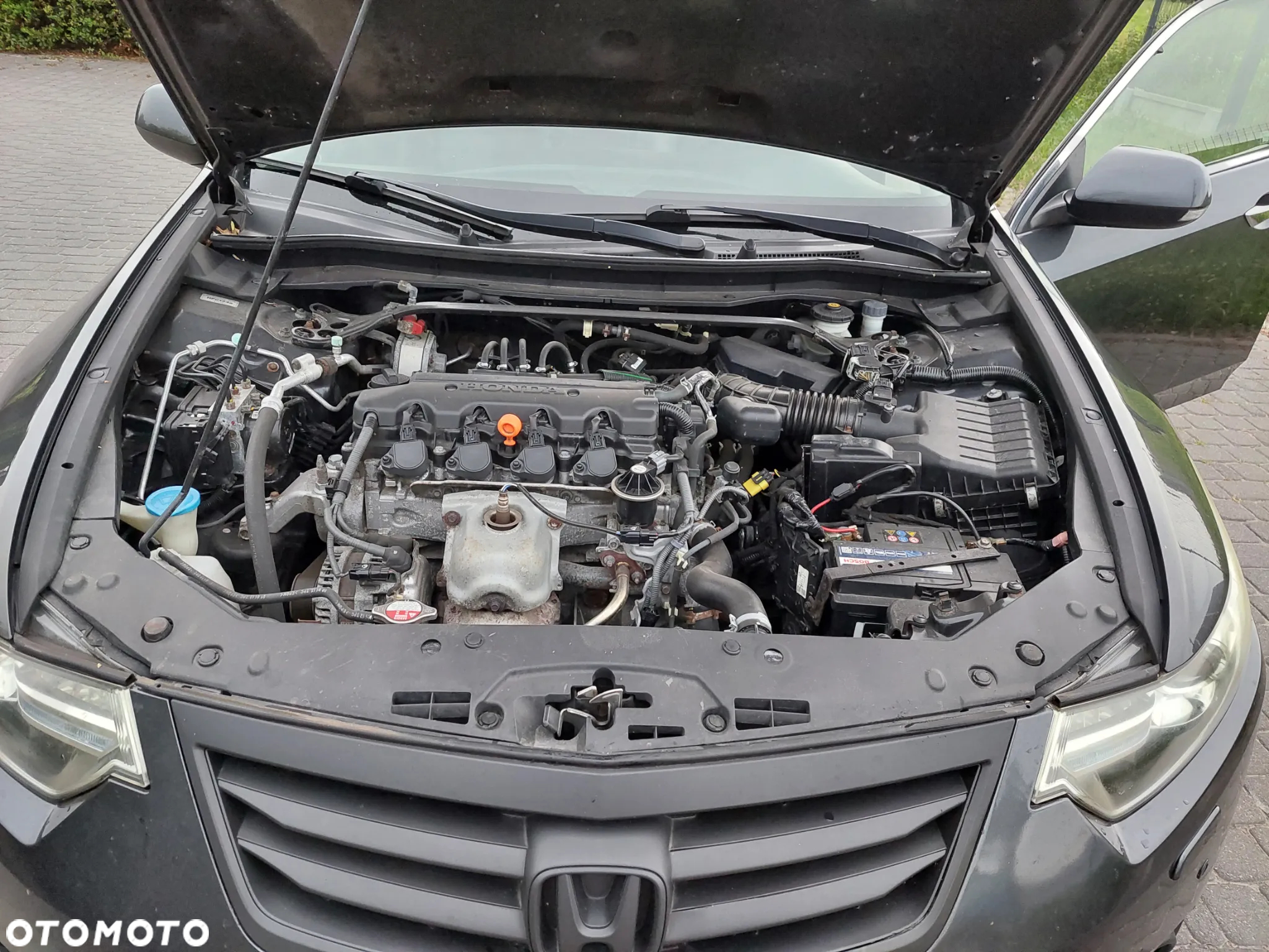 Honda Accord 2.0 Executive - 11