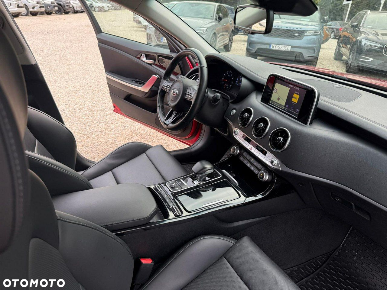 Kia Stinger - 15
