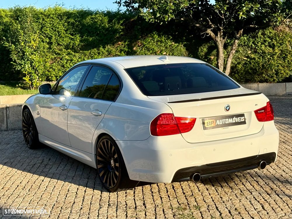 BMW 318 d Edition M Sport Shadow - 17