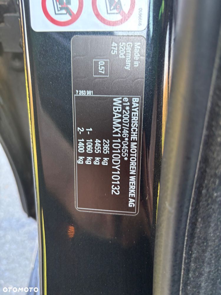 BMW Seria 5 520d xDrive Luxury Line - 30