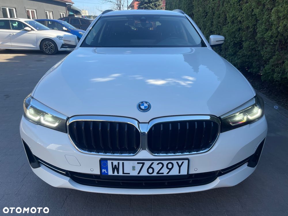 BMW Seria 5 530e xDrive - 3