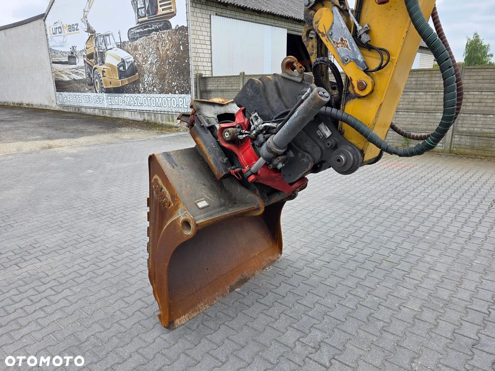 Caterpillar M318F, 2018 ROK, PODPORY + PŁUG, ROTOTILT - 13