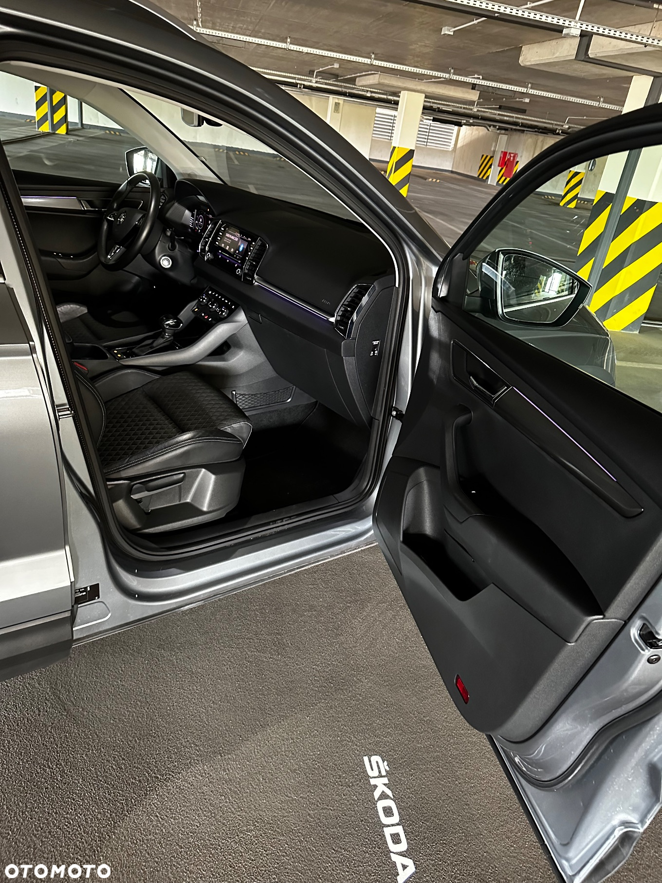 Skoda Karoq 1.6 TDI SCR 4x2 Style DSG - 13