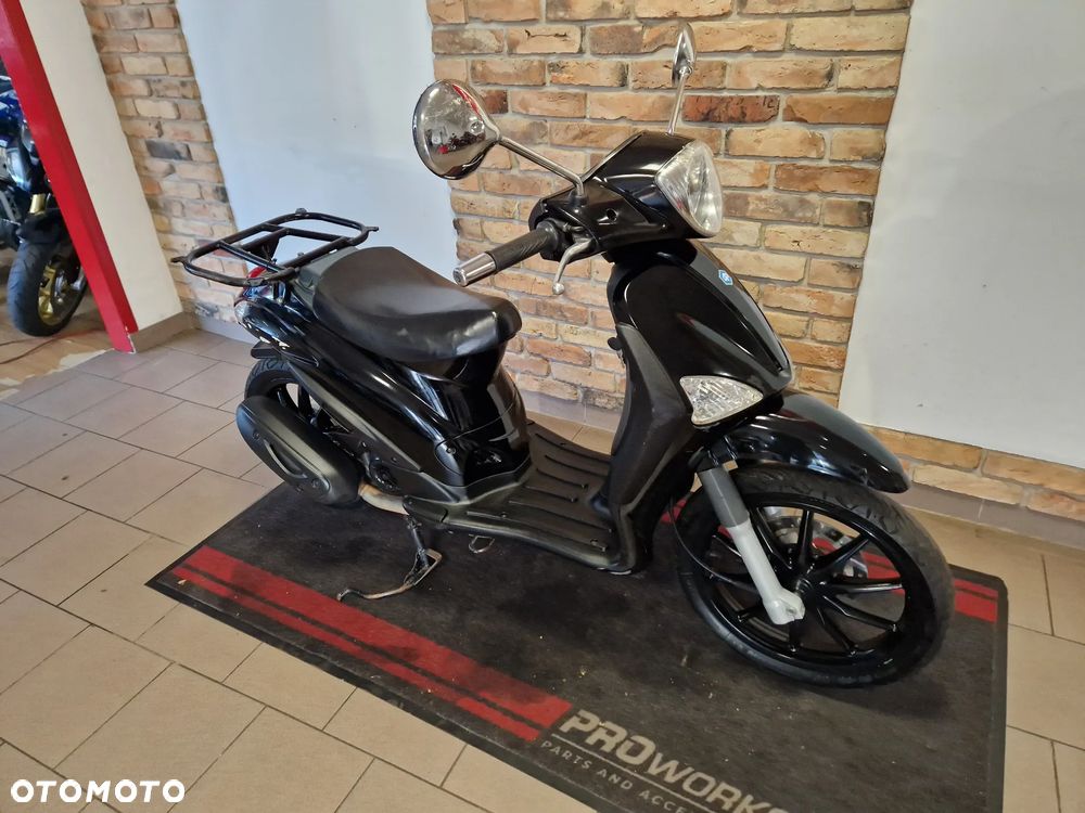 Piaggio Liberty - 2