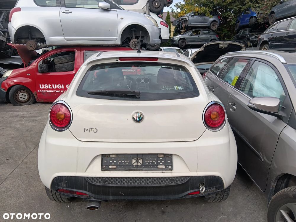 *ALFA ROMEO MITO* Samochód na części - 2