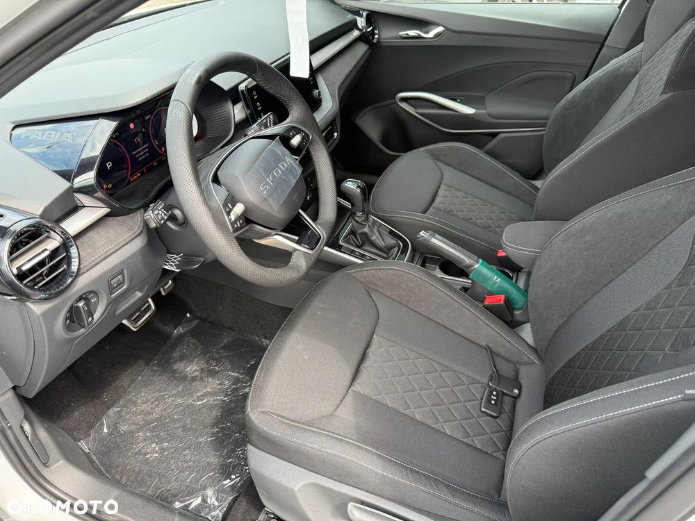 Skoda Fabia 1.5 TSI Monte Carlo DSG - 8