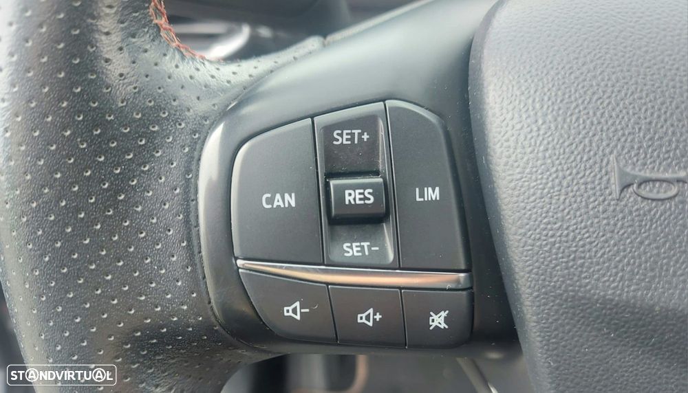 Ford Fiesta 1.0 T EcoBoost STLine - 35