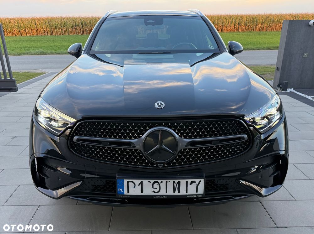 Mercedes-Benz GLC - 28