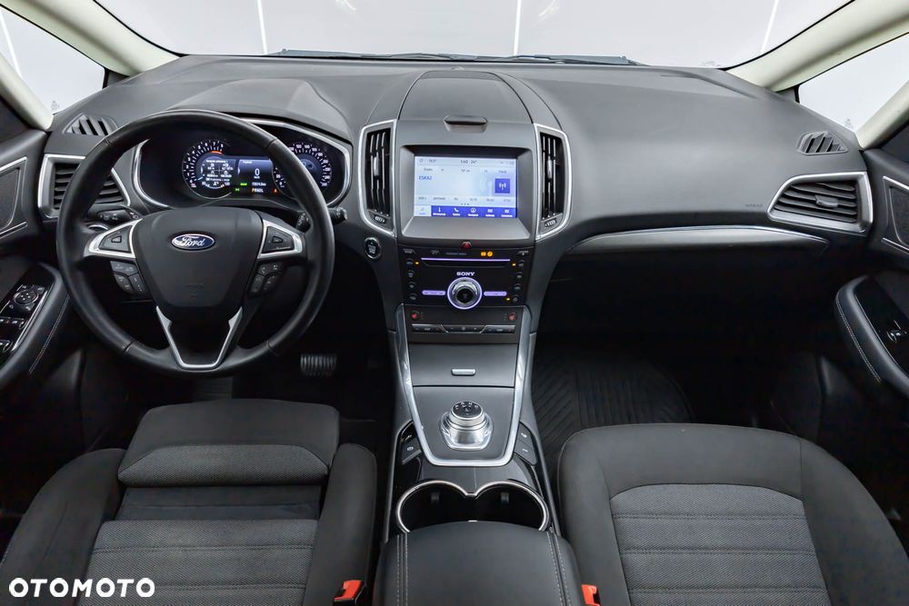 Ford S-Max 2.5 Duratec FHEV TITANIUM - 16