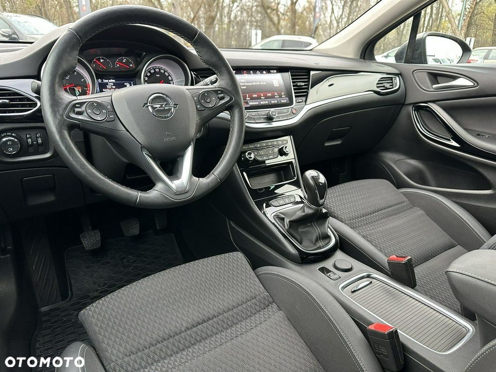 Opel Astra - 25