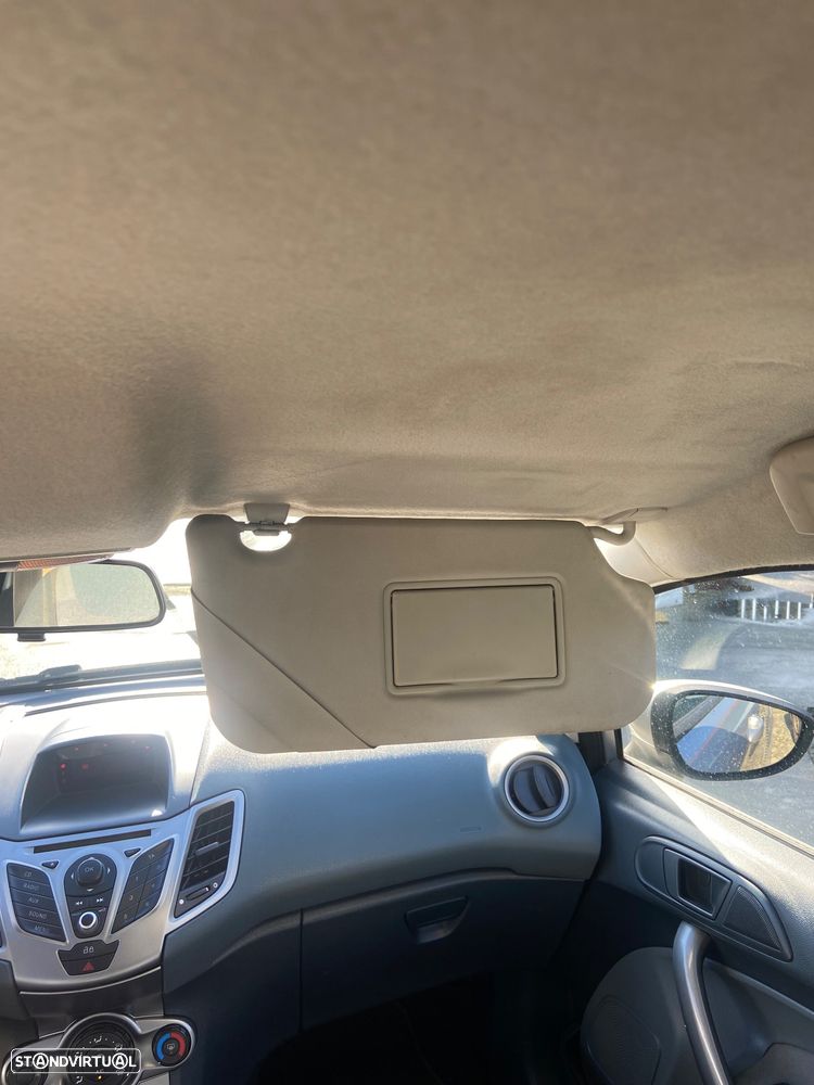 Ford Fiesta 1.4 TDCI Titanium - 8