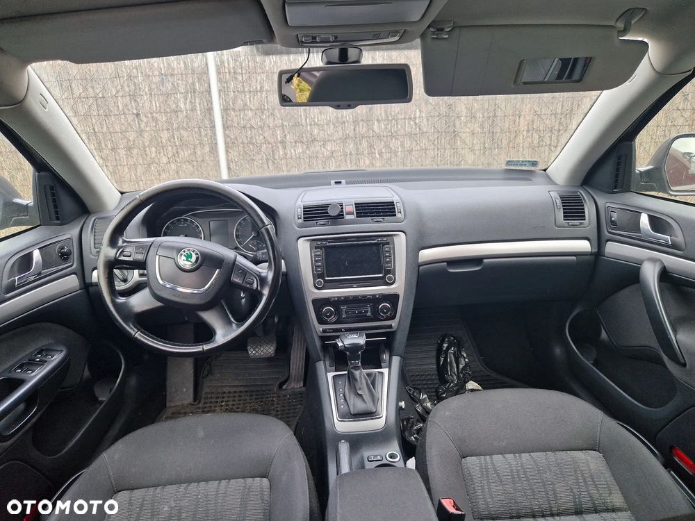 Skoda Octavia - 8